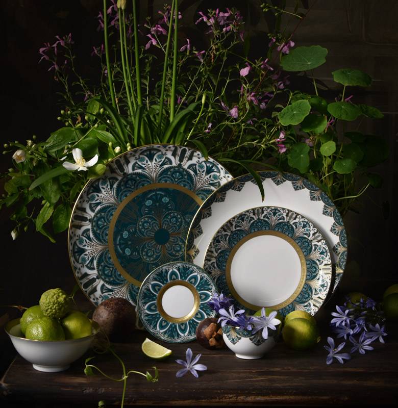 ART-DE-LA-TABLE-REVES-DU-NIL-VERT-OR
